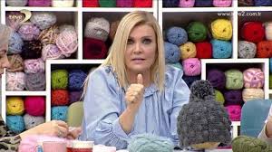 Derya Baykal La Gulumse Bere Yapimi Bere Bere Modelleri Sapka