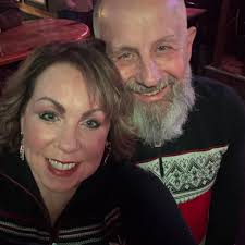 Sports bars showing Tennessee vs Georgia game?