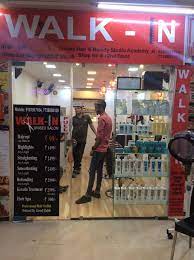 It's quite disappointing to find your favourite haircut places closed when you need an emergency trim. Walk In Unisex Salon Borivali West Salons In Mumbai Justdial