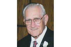 Brenda Uselton's Instagram, Twitter & Facebook