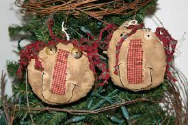 Pin By Wendy Reynero On Raggedies Primitive Christmas Ornaments Primitive Christmas Primitive Crafts