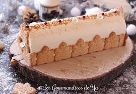 Buche A L Erable Caramel Et Poire Les Gourmandises De Ya Recette En 2020 Gourmandise Caramel Alimentation