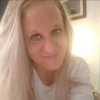 Sara Cotham's Instagram, Twitter & Facebook