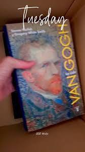 Aquí les dejo un video que grabé cuando estaba arreglando mis libros para  la mudanza. 📦, Cuando los tenga todo ordenado aquí les hago un tour por  los libros., ------, #julietaax #autismo ...