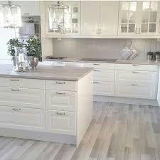 Shiplap Back Splash Except Where Stove Then Subway Tile Shiplap Splash Stov Shiplap Back Splash Except Where Stove Th Wohnung Kuche Haus Kuchen Kuchendesign