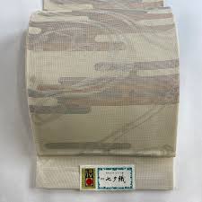 楽天市場】袋帯 美品 秀品 証紙あり 夏帯 絽 ぬれぬき もじり織 ヱ霞 幾何学模様 箔 ベージュ 六通 正絹 【中古】 : バイセル 楽天市場店