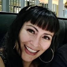 Juliana Albert (@JulianaAlbert17)