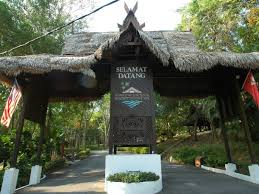 Kampung Tok Senik Resort Langkawi Go Holiday Malaysia Hotel Booking Themepark Tickets More