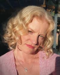 Lucy Pratt's Instagram, Twitter & Facebook