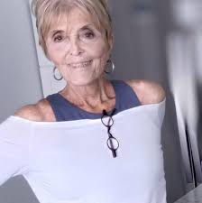 Cast of Lend Me a Soprano Mrs Wylie: Shane Frampton Jo: Tori Huss Jerry:  Rich Klenotich Elena Firenzi: Holly McFarland Karnes Pasquale: Aaron  McFarland Karnes Bellhop: Holly Stone Julia: Adonna Niosi Leo: