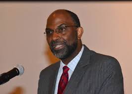 Finance & Public Service