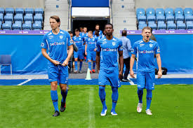 Krc genk werd landskampioen in 1999, 2002, 2011 en 2019. Krc Genk Liet Veel Geld Liggen Voetbalbelgie Be