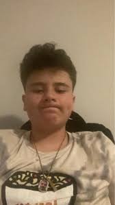 Hi I'm introducing myself since everyone else is. My name is Jada, I'm a  hairstylist, 16 years old, and I love getting closer to God 🤗💗✝️.