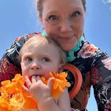 Karey Grant (@fibertraveler) • Instagram photos and videos