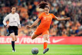 De strijd om de titel voor het ek voetbal is losgebarsten en dat betekent vooral veel nagelbijten. Wk Vrouwen Voetbal Tenue Oranje Leeuwinnen Dames Elftal Frankrijk