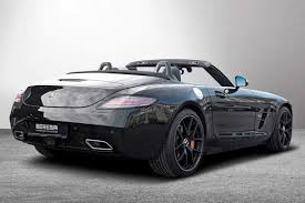 The wide fenders and the striking rear diffuser are the dominant features here. Gebrauchter Mercedes Sls Amg Gt Uber 100 000 Euro Wertzuwachs Autobild De