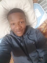 Kenyon Rashon Risher (@kenbornfly)