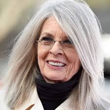 Easy hairstyle 'works beautifully at any age' and is loved by celebs