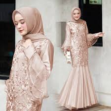 Cara menjahit baju brokat duyung / paduan baju kebaya dan hijab ini bikin anda tampak anggun. Cara Menjahit Baju Brokat Duyung Cara Membuat Pola Baju Gamis Duyung Youtube Pilih Secarik Kain Dengan Motif Atau Corak Menarik Yang Jae Seidl