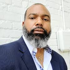 Johnnie Torrence's Instagram, Twitter & Facebook