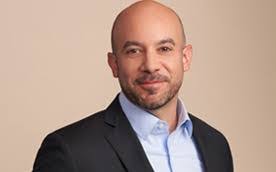 Daniel Alger's Instagram, Twitter & Facebook