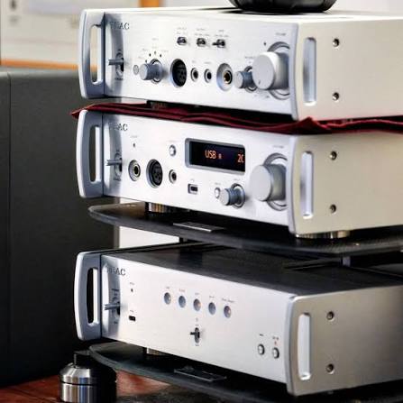 TEAC NT-507T is a next-generation network streaming transport designed for  listeners who already own a high-quality DAC and want to elevate streaming  performance to a true reference level. As a pure transport,