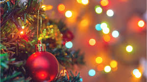Hadiah yang terindah bukanlah yang ada di pohon natal. Merry Christmas And Happy New Year Ucapan Natal Natal Hari Natal
