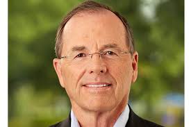 GW Recognizes Employees, Departments with Excellence Awards