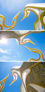 Mcbride Charles Ryan Have Designed The Saigon Welcome Arch In Melbourne Modern Sculpture Sculpture Art Saigon