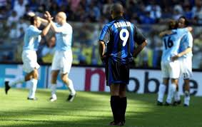 Ronaldo vs milan copa italia 97/98 (home & away). Nostalgia Tangis Ronaldo Pecah Di Stadio Olimpico Lazio Kubur Mimpi Scudetto Inter Milan Bolaskor Com