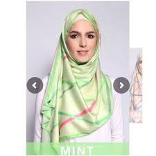 I have created three different hijab styles for full chest coverage. Buy New Used Muslimah Fashion Carousell Malaysia