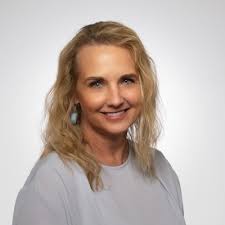 I'm happy to share that I started a new position as Senior UX Designer at  Whistic!