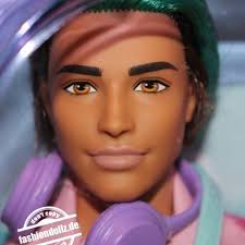 Ken & Male Faces Archive