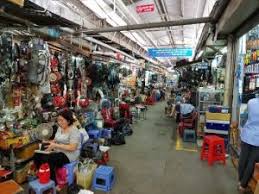Selalunya, kaum wanita memang rambang mata di sini dan boleh jadi sehari suntuk. 9 Tempat Shopping Di Vietnam Termurah Dan Terlengkap Alowisata