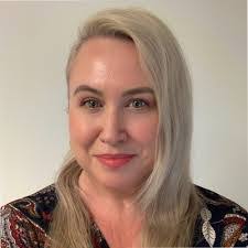 Amy Callan's Instagram, Twitter & Facebook