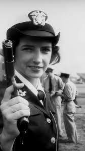 Dennis Klausing's Instagram, Twitter & Facebook