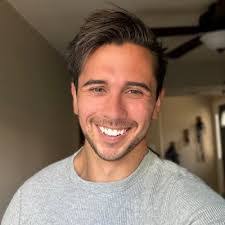 Jack Madden's Instagram, Twitter & Facebook