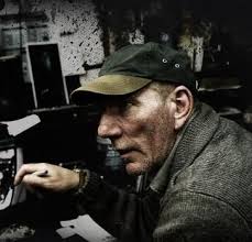 PETE POSTLETHWAITE BIOGRAPHIE