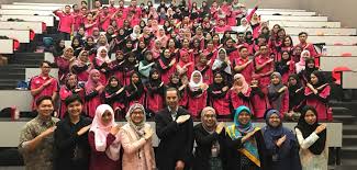 Industri berdasarkan surat keputusan menteri perindustrian nomor 19/m/ i/1986 yang dikeluarkan oleh departemen perindustrian dan perdagangan. Pelajar Teknologi Kejuruteraan Kimia Uthm Terokai Industri Farmaseutikal Berita Uthm