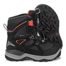 Cozy sheepskin and uggpure wool lining provide cushy comfort. Ecco Boys Snow Boots For Sale India Ecco Snow Mountain Boots Black