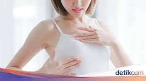 Siklus haid bisa menyebabkan fluktuasi hormon estrogen dan progesterone. 9 Penyebab Payudara Nyeri Yang Harus Diwaspadai