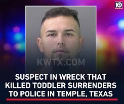 🚨 #BREAKING 🚨 A #Moody, Texas man has surrendered to authorities in  #Temple after a wreck claimed the life of a 2-year-old boy. INFO:  kwtx.com/2024/10/01/suspect-wreck-that-claimed-life-toddler-injured-three-others-surrenders-police-temple/