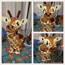 This Beautiful Terracotta Giraffe Flower Box And The Garden Decoration Are Perfect To Make Your Garden Flowerbeds Your Patio Or Even In The Garden Gartendekoration Terrakotta Bemalte Topfe