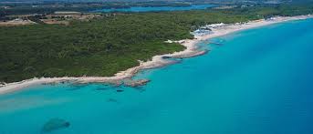 Vacanze a Otranto: la spiaggia dei Laghi Alimini | Barbarhouse