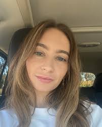 Angela Caglia Crystal LED Face Mask Review