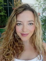 Poesía internacional: Marta Ávalos (España)