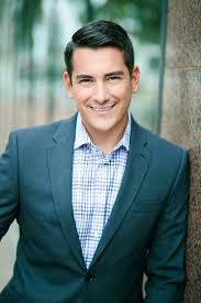 Oc S Best Headshot Photographer Best Business Portrait Photographer Orange County S Best Execu Corporate Headshots Photographer Headshots Business Photoshoot