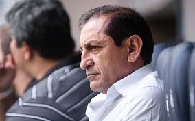 Vasco estreia no Brasileirão com técnico estrangeiro pela primeira vez na  história