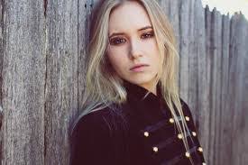 Madeline Sullivan's Instagram, Twitter & Facebook