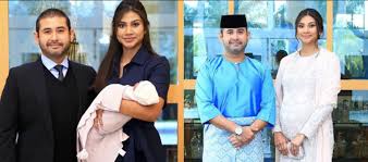 Discover khaleeda bustamam's biography, age, height, physical stats, dating/affairs, family and career updates. Kekal Cantik Meskipun Dalam Pantang Ini Foto Che Puan Khaleeda Bersama Tunku Zahrah Selepas Bersalin